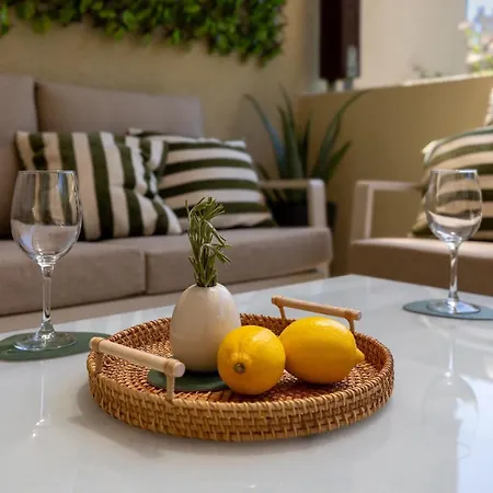 Blucove I Sea View Duplex, Pool & Terrace * Klorakas