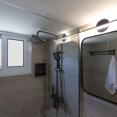 Blucove I Sea View Duplex, Pool & Terrace Apartment